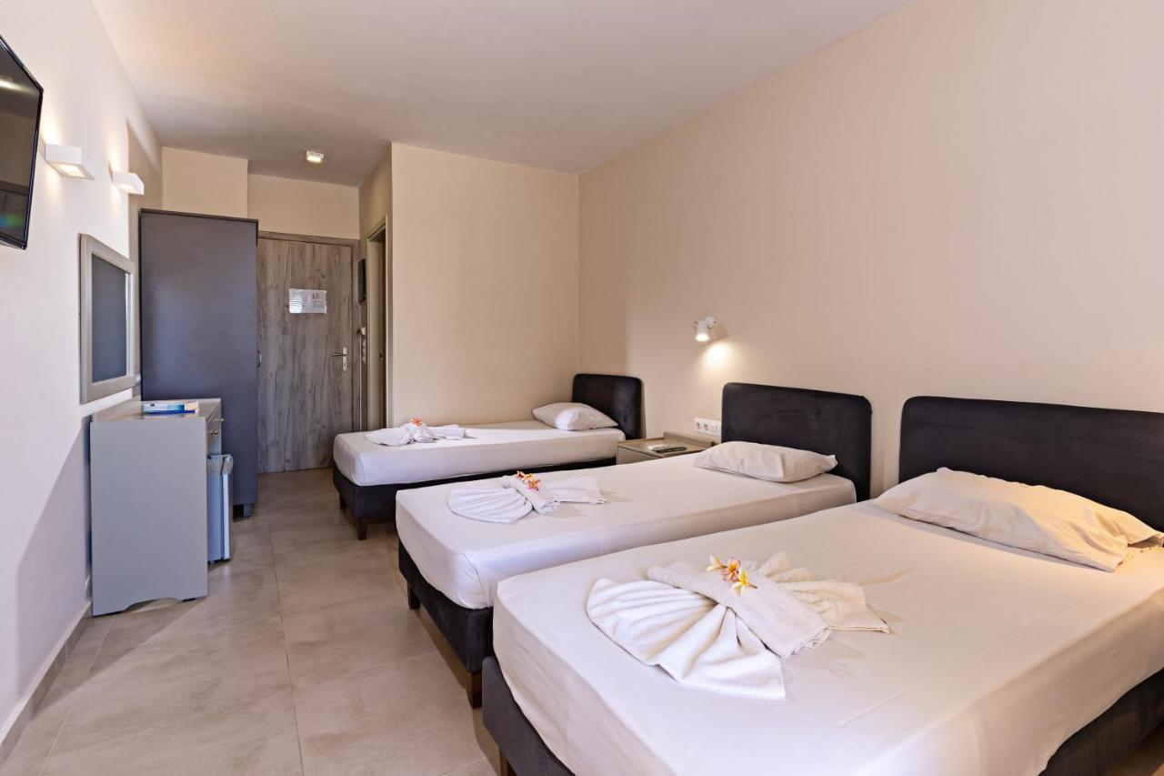 Hotel Kathrin Beach Adelianos Kampos Eksteriør billede