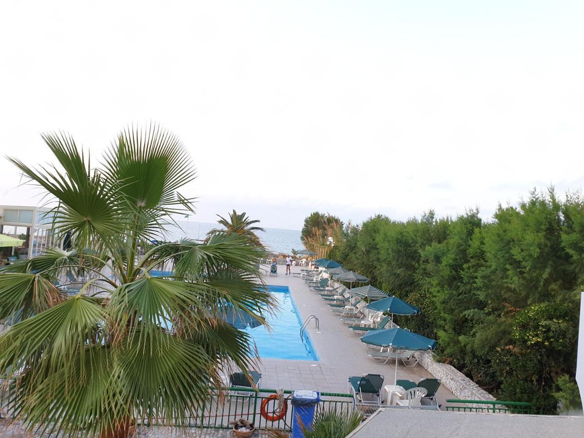 Hotel Kathrin Beach Adelianos Kampos Eksteriør billede